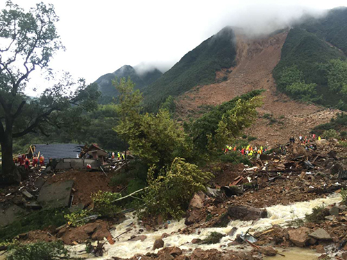 9月28日，浙江省麗水市遂昌縣北界鎮蘇村發生山體滑坡災害，導致房屋被埋，多人失聯。目前，救援工作在緊張進行中。